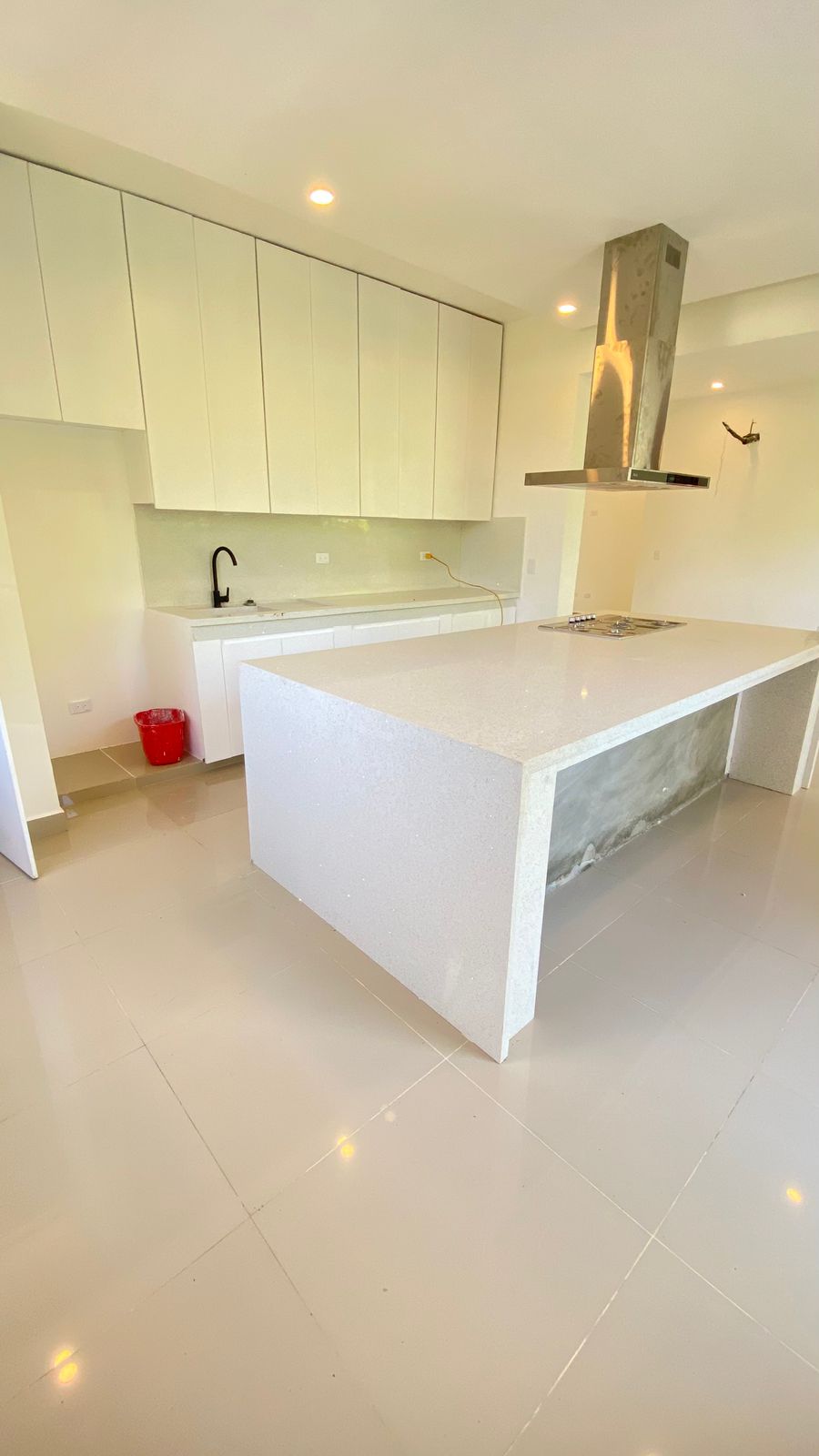 Brand-New Ocean View Penthouse for Long-Term Rent – Punta Popy Area