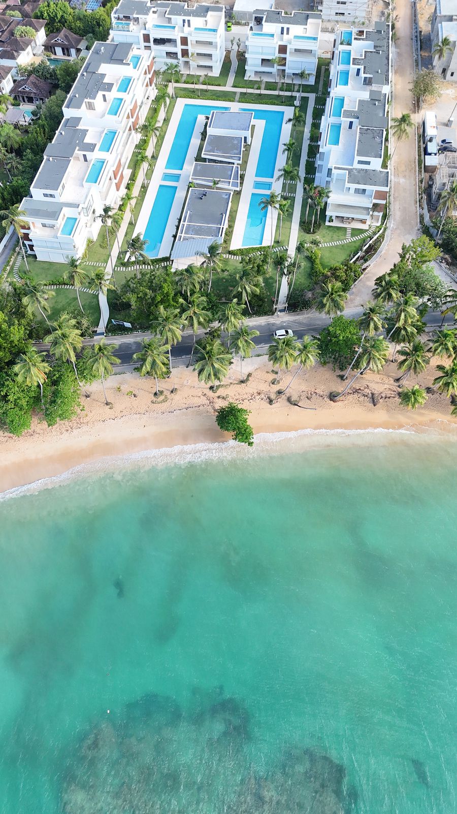 Beachfront Penthouse – First Line to the Sea | CONFOTUR Approved