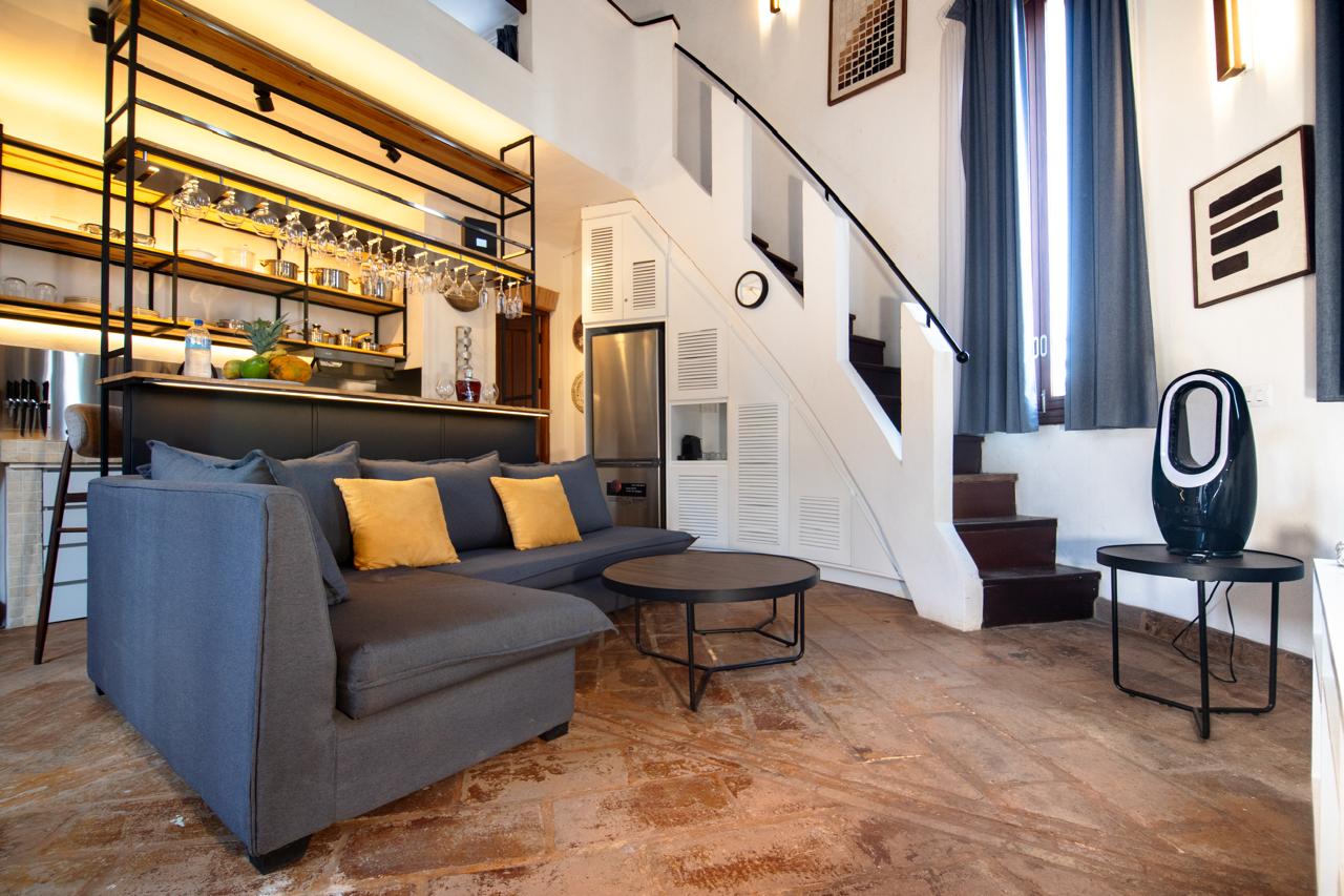 Duplex loft–style apartment with ocean view, recently renovated.