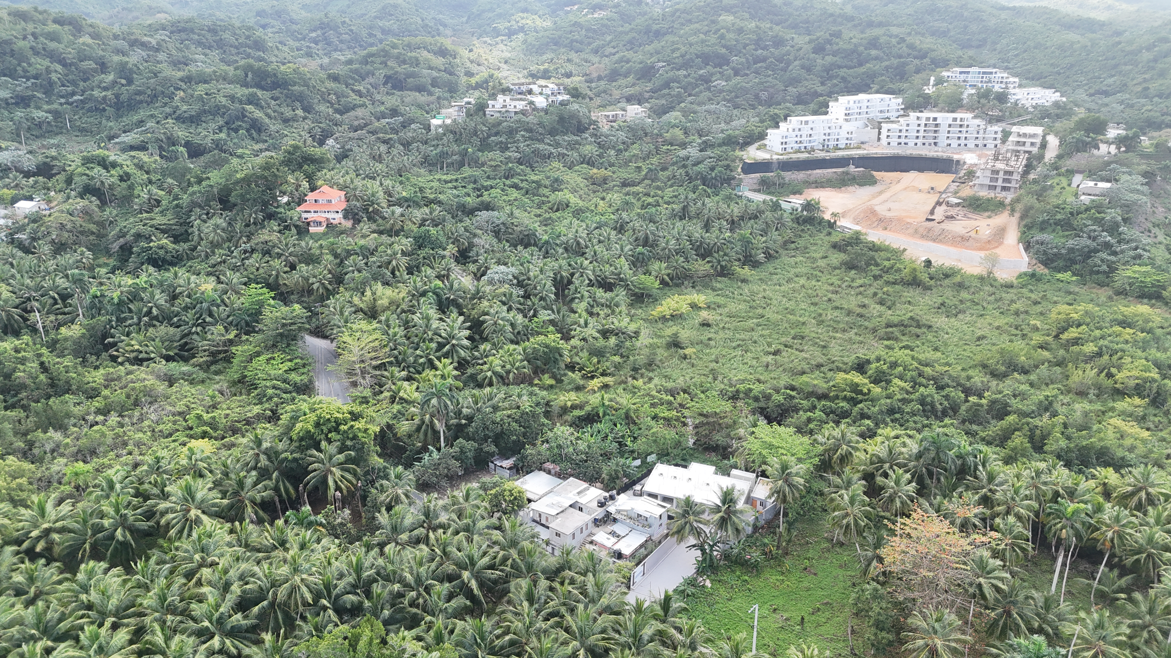 Property with Strong Potential Steps from Playa Anclón