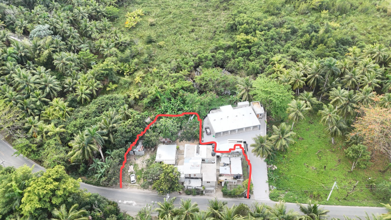 Property with Strong Potential Steps from Playa Anclón