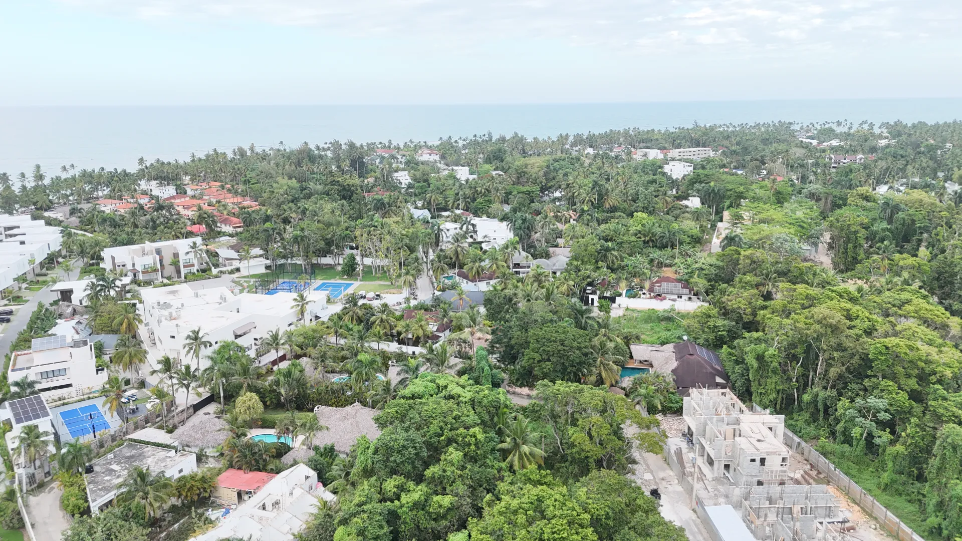Exclusive Residential Project Just 500 Meters from Playa Ballena