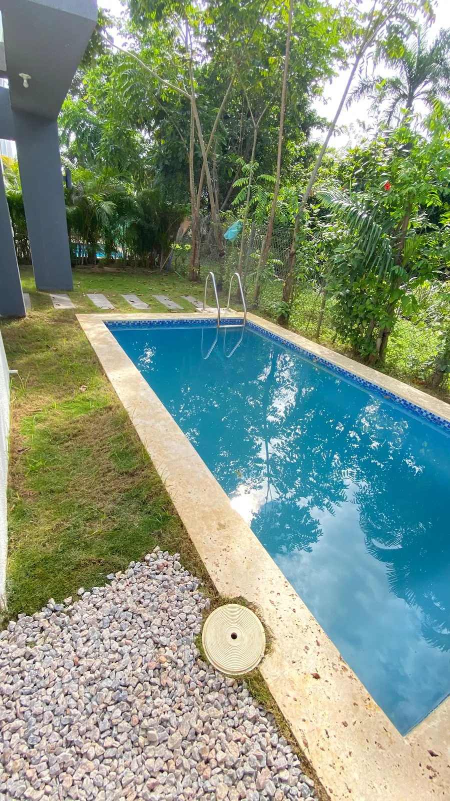 Only 7 minutes from the beach.