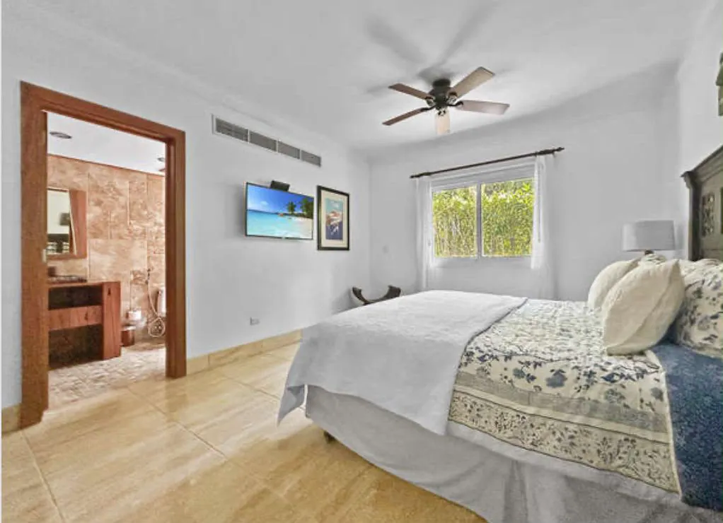 Apartamento de Primer Nivel con Jacuzzi Privado en Balcones de Portillo,  $250 USD / noche.