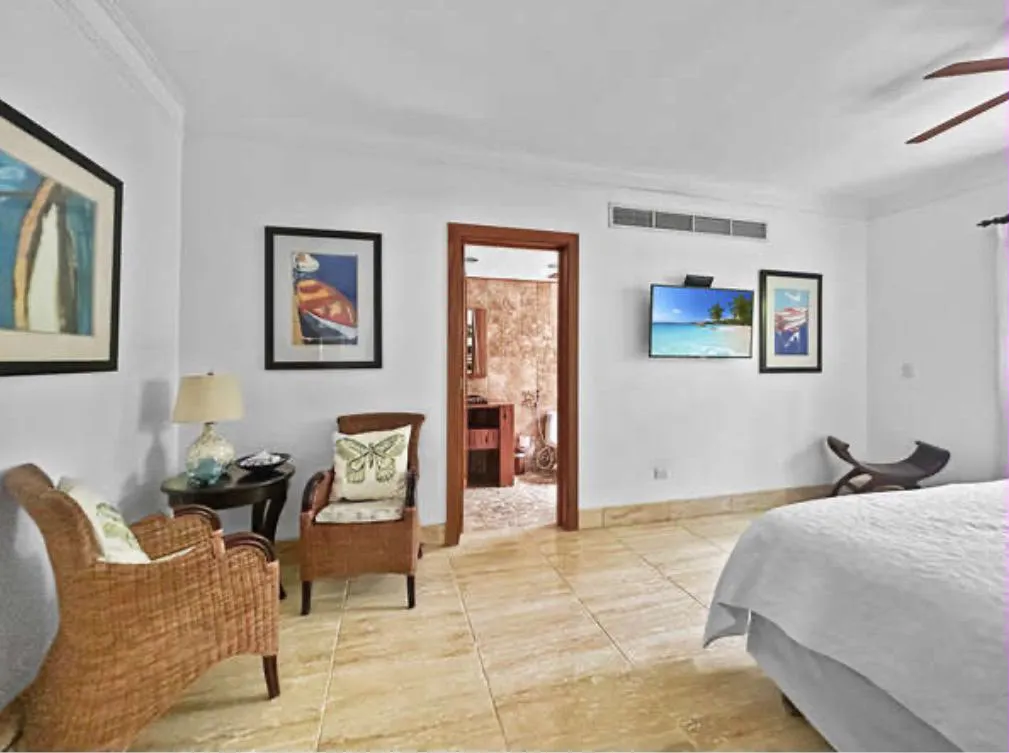 Apartamento de Primer Nivel con Jacuzzi Privado en Balcones de Portillo,  $250 USD / noche.