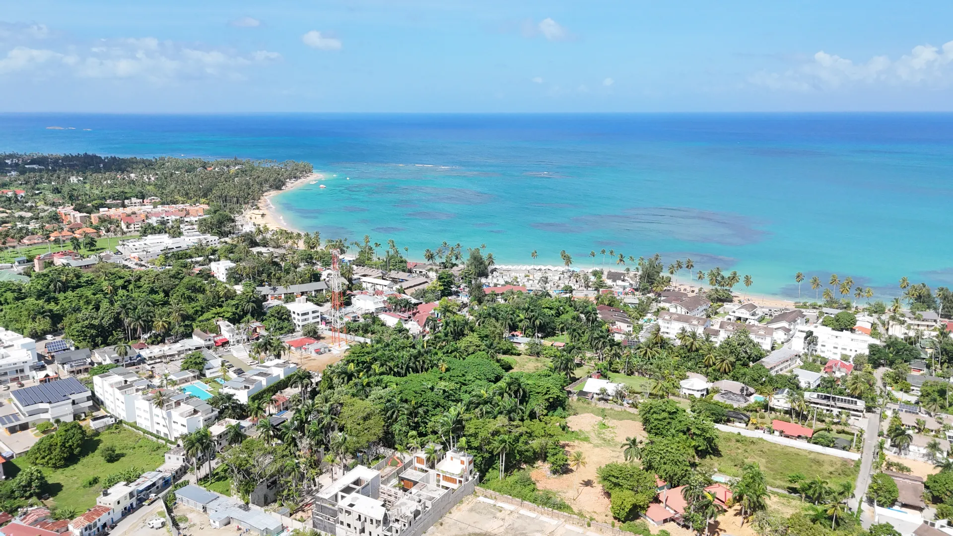 Local Comercial y Apartamentos con CONFOTUR a 250 m de la Playa | Las Terrenas