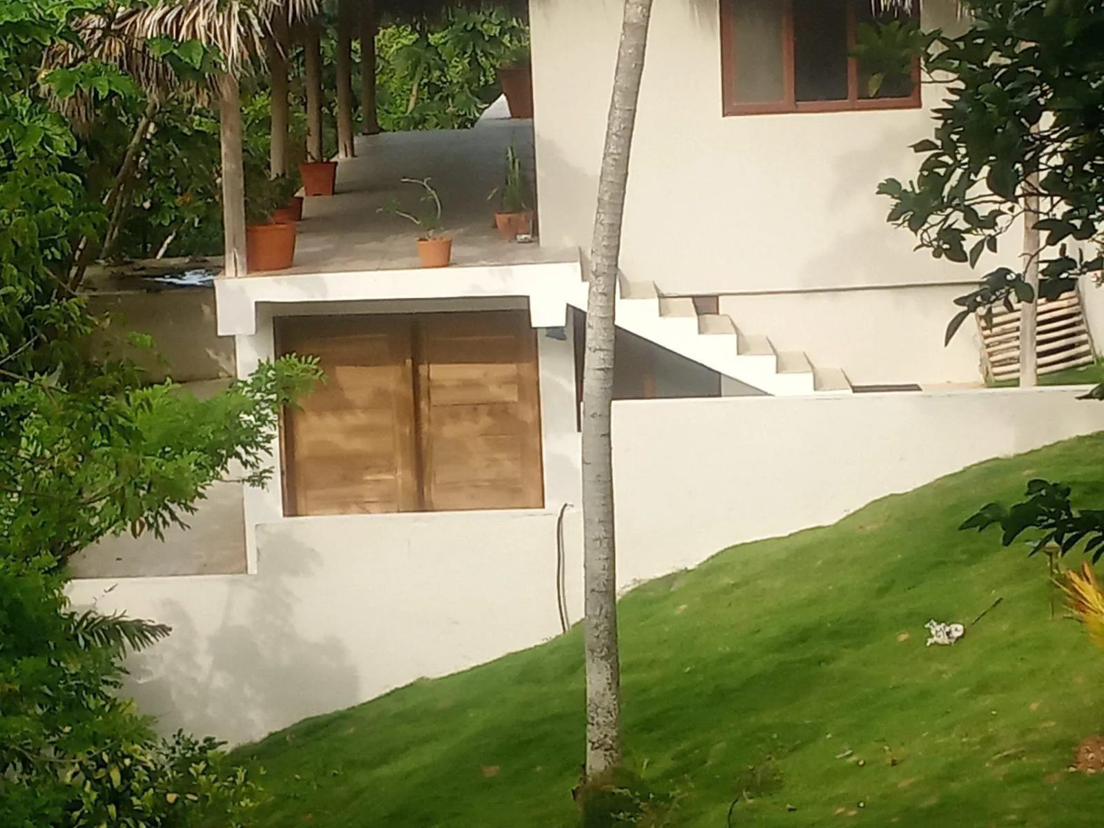 Exclusive Long-Term Rental in Las Terrenas: Fully Furnished 1,886 m² Villa with Solar & Starlink